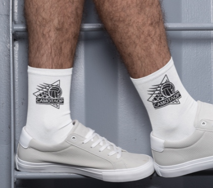 Белые спортивные носки с логотипом клуба (безразмерные)